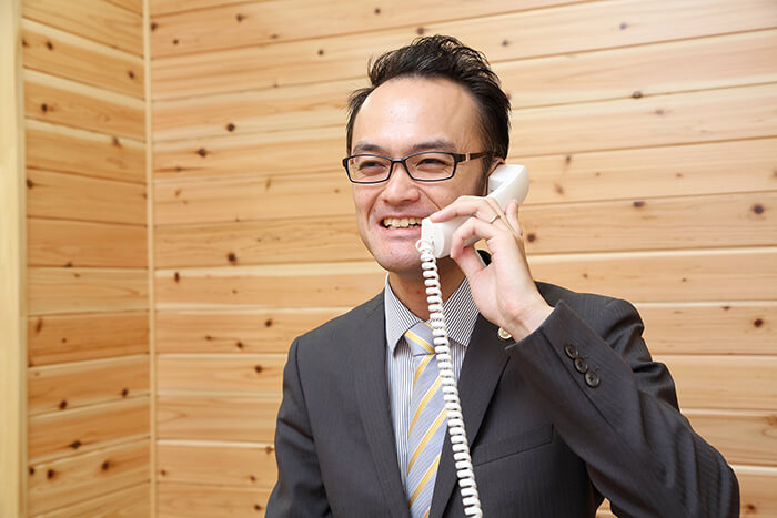 まずは、気軽にお電話を